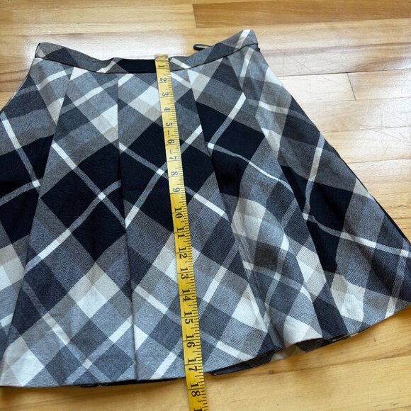 Burberry Blue Label Plaid Wool Skirt Size 38 (US 4) Red & Black Checkered - Picture 3 of 10